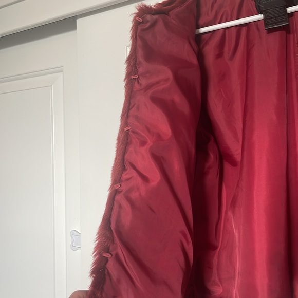 Kardashian Kollection Faux burgundy/red Coat - Picture 5 of 6